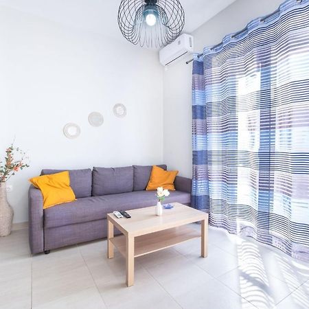 Bright Apartment In Pireus Eksteriør bilde