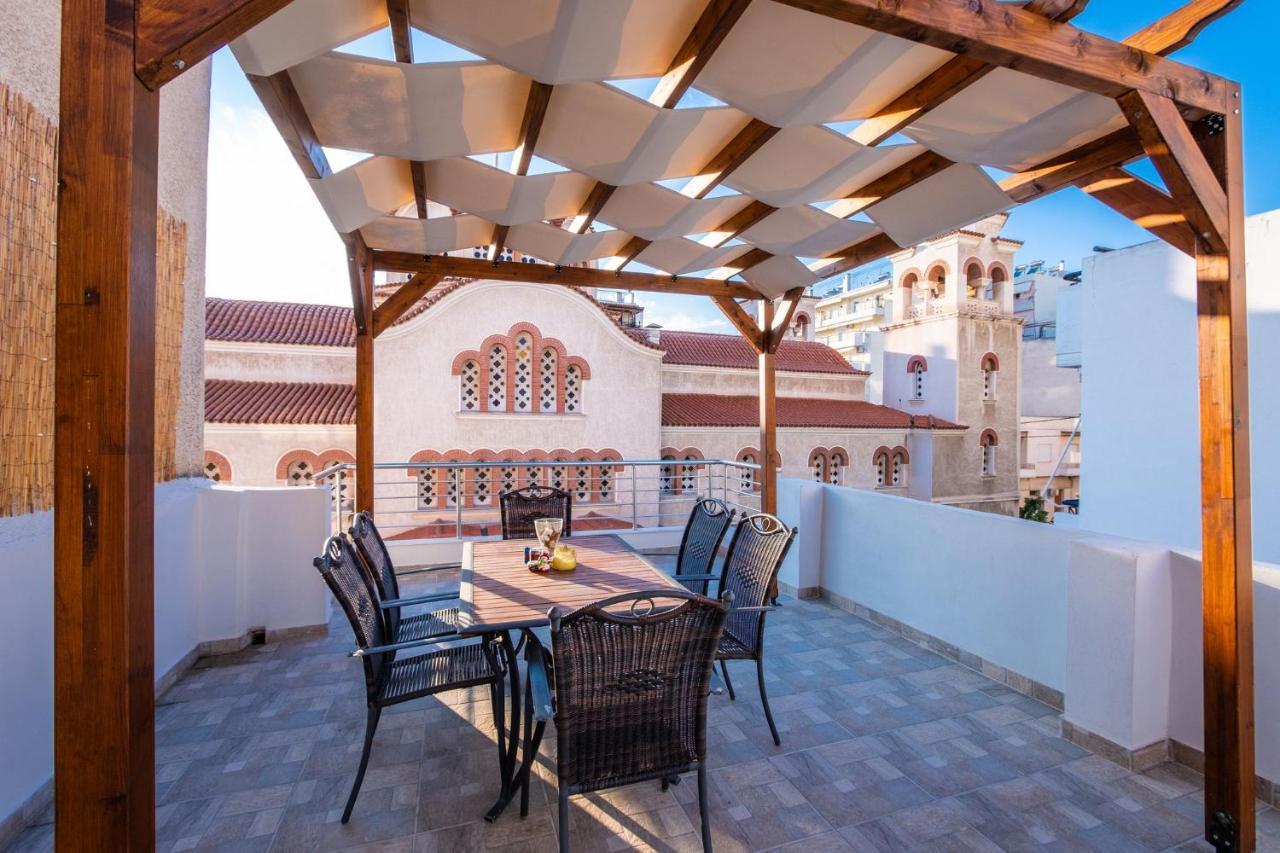 Bright Apartment In Pireus Eksteriør bilde